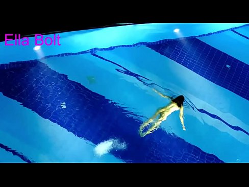 ❤️ Ech kann net ophalen ze kucken, jonk Blond gefaange schwammen plakeg am ELLA BOLT Resort Pool ❌ Super Porn bei eis lb.bestsexporno.ru ﹏