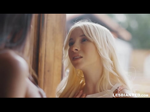 ❤️ D'Meedche kënnt e puer Méint méi spéit heem a schléisst op d'Stiefmamm hir Muschi iessen ❌ Super Porn bei eis lb.bestsexporno.ru ﹏